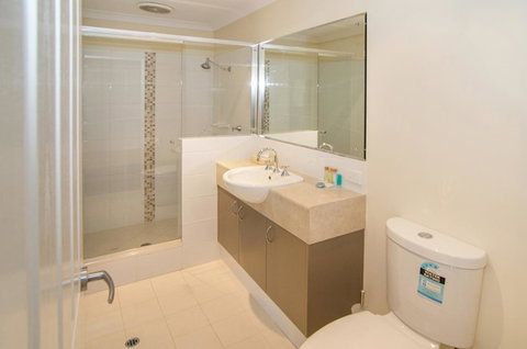 Beach Retreat - Busselton - Accommodation Search 8