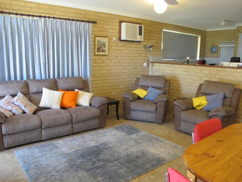 Kalbarri Riverfront Unit - Accommodation Search 17