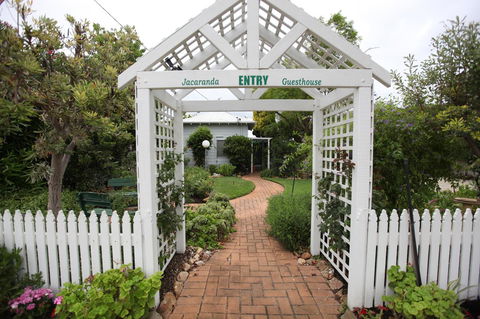 Jacaranda Guest House - Accommodation Search 33