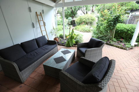 Jacaranda Guest House - Accommodation Search 28