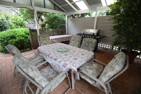 Jacaranda Guest House - Accommodation Search 30