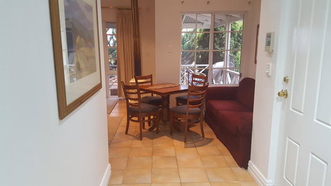 Two Sisters Chalets - Accommodation Search 4