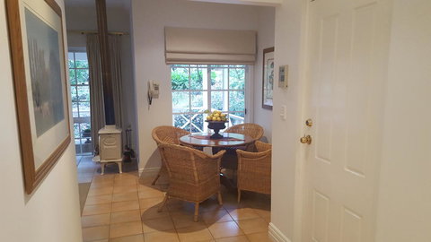 Two Sisters Chalets - Accommodation Search 9