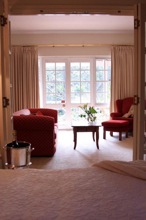 Two Sisters Chalets - Accommodation Search 16