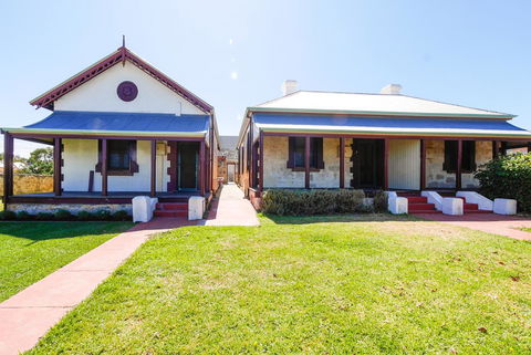 Fremantle Colonial Cottages - Accommodation Search 0