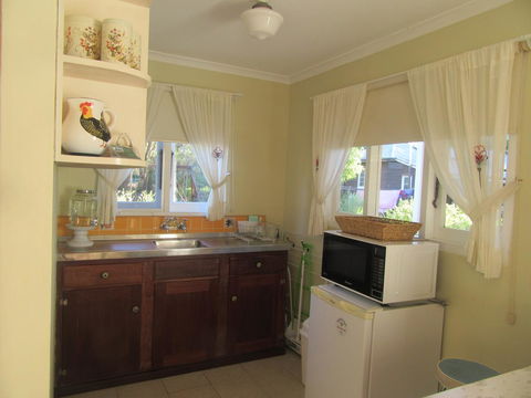 Di's Cabin In Dwellingup - Accommodation Search 18