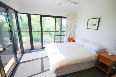 Arum - Close To The Margaret River - Accommodation Search 13