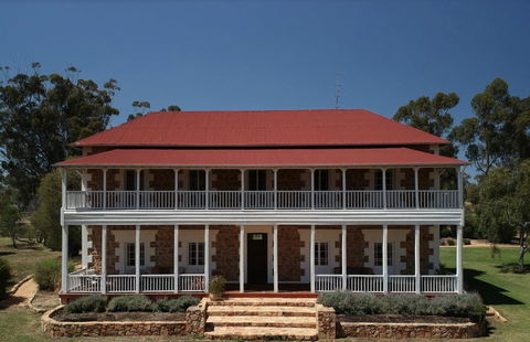 Daisy Cottage - Accommodation Search 5