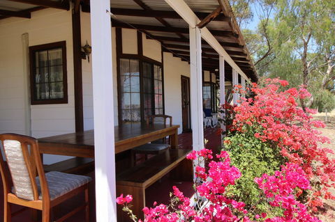Daisy Cottage - Accommodation Search 0