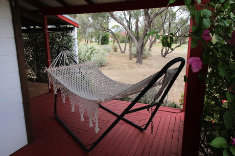 Daisy Cottage - Accommodation Search 25