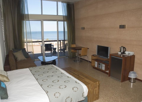 Mantarays Ningaloo Beach Resort - Accommodation Search 37