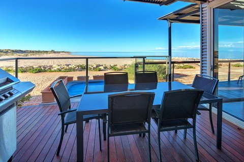 Mantarays Ningaloo Beach Resort - Accommodation Search 6