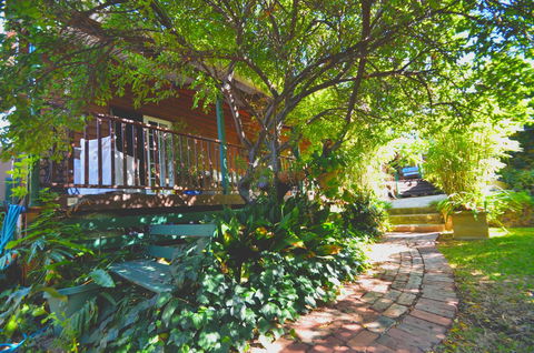 RoseMoore Bed & Breakfast - Accommodation Search 7