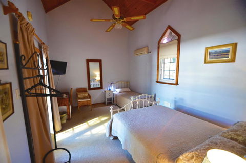 RoseMoore Bed & Breakfast - Accommodation Search 9
