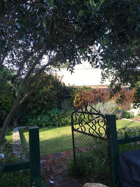 RoseMoore Bed & Breakfast - Accommodation Search 1