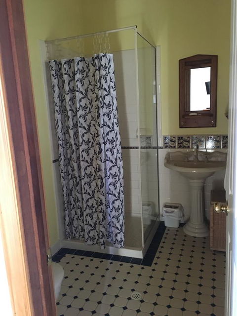 RoseMoore Bed & Breakfast - Accommodation Search 3