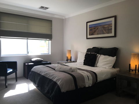 Magnificent Beach Retreat - Accommodation Search 18