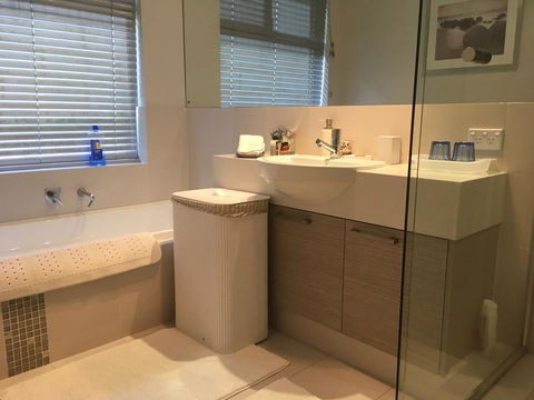 Magnificent Beach Retreat - Accommodation Search 20