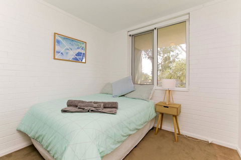 SEA BREEZE â€“ Between Cottesloe Beach & Swan River - Accommodation Search 8