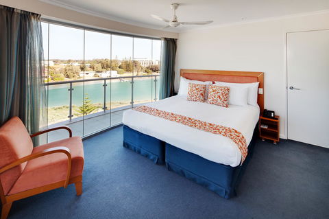 Seashells Mandurah - Accommodation Search 22
