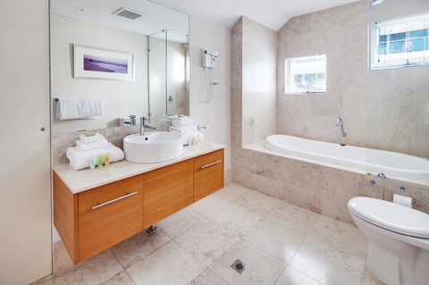 Seashells Mandurah - Accommodation Search 1