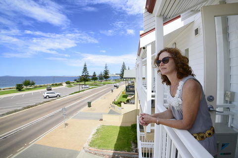 The Jetty Resort - Accommodation Search 5