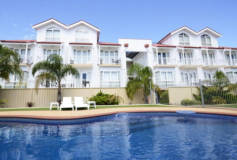 The Jetty Resort - Accommodation Search 1