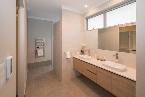 Busselton Beachside - A Slice Of Heaven - Accommodation Search 8