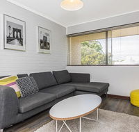 Rosalie 34 - Accommodation Search