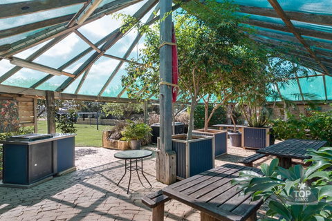 Dongara Tourist Park - Accommodation Search 14