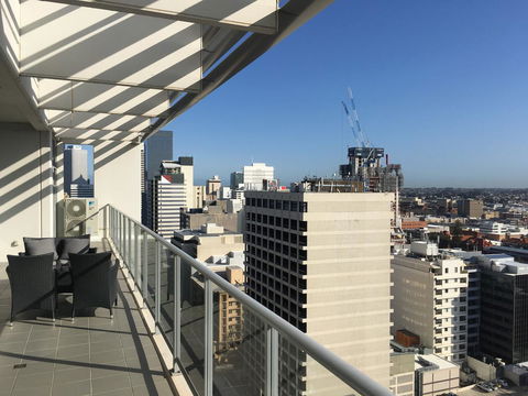 Astra Apartments Perth CBD - Accommodation Search 22