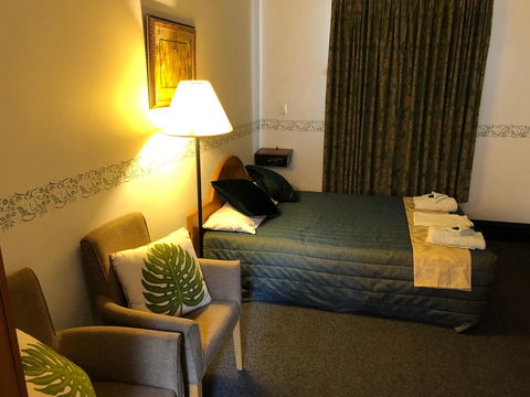 The Palace Hotel - Accommodation Search 7
