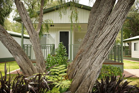 Mandalay Holiday Resort And Tourist Park - Accommodation Search 21
