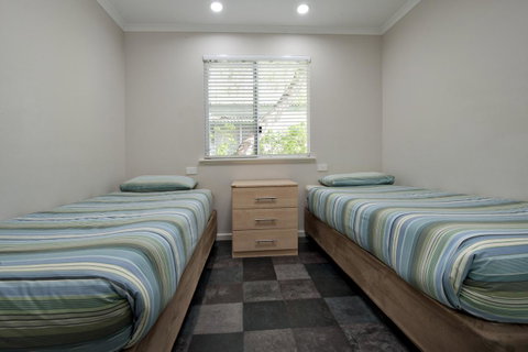 Mandalay Holiday Resort And Tourist Park - Accommodation Search 14