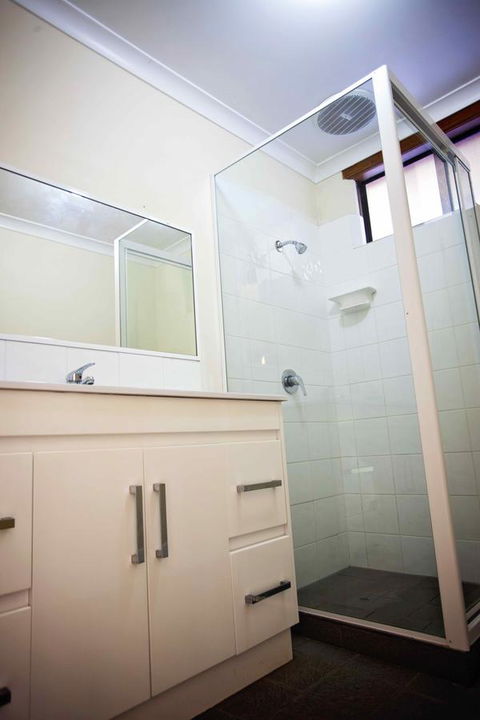 Hopetoun Motel & Chalet Village - Accommodation Search 43