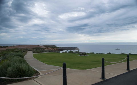 Hopetoun Motel & Chalet Village - Accommodation Search 39