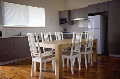 Hopetoun Motel & Chalet Village - Accommodation Search 7