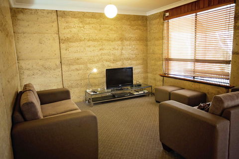 Hopetoun Motel & Chalet Village - Accommodation Search 41