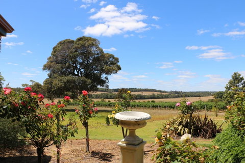 Burton Farmhouse - Accommodation Search 6