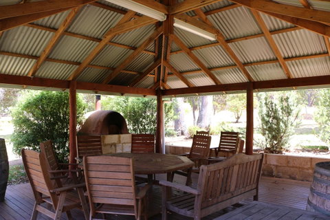 Burton Farmhouse - Accommodation Search 5