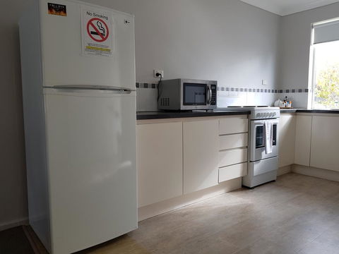 Arlington Apartments - Accommodation Search 1