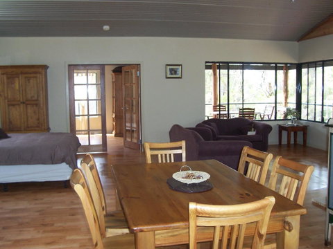 SilverSprings Spa Retreat Pet Friendly Cottages And Glampings - Accommodation Search 15