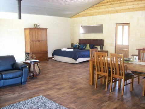 SilverSprings Spa Retreat Pet Friendly Cottages And Glampings - Accommodation Search 21