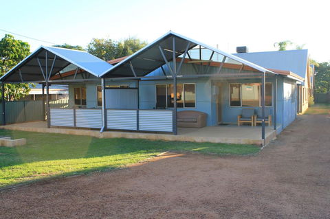 Kestrel Chalets - Accommodation Search 14