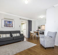 Hensman 10 - Accommodation Search