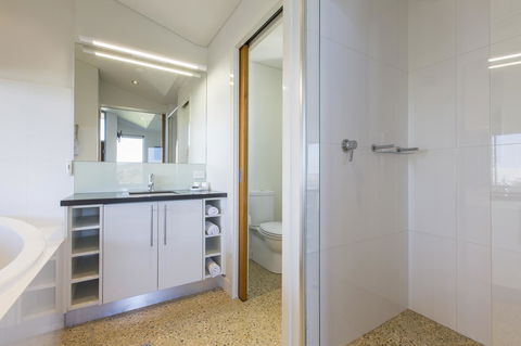 Aquatic Visions - Accommodation Search 6