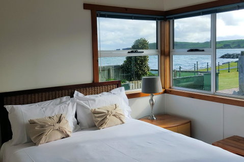 Stanley Village Waterfront Accommodation - Accommodation Search 10