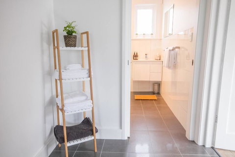49 Pedder - Accommodation Search 0