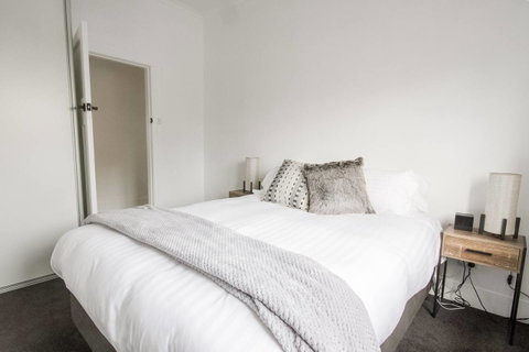 49 Pedder - Accommodation Search 3