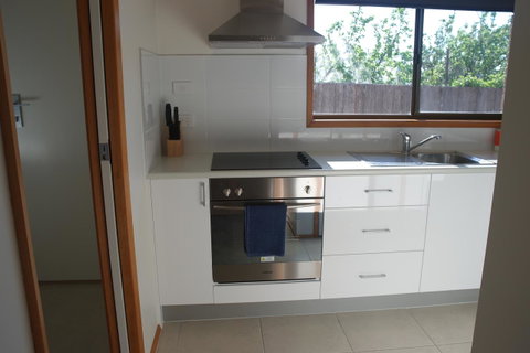 Modern 2 Bedroom Appartment - Accommodation Search 4